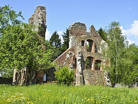 Haibach Burg Sommer